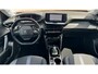 Peugeot 2008 1.2 PureTech Allure Automaat Led Panorama 360 Camera Trekhaak afn. Carplay Cruise