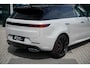 Land Rover Range Rover Sport 3.0 P460e Dynamic SE PHEV l Black Pack l Soft close l Trekhaak l Head-Up l Cold Climate pack l
