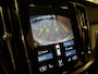 Volvo V60 B5 Aut. Inscription | Trekhaak | Harman Kardon | Adaptieve Cruise Control | Stoel en Stuurwielverwarming | Parkeercamera | Full LED Meesturende koplampen | Pilot Assist | BLIS Dode Hoek Detectie | Voorstoelen elektrisch geheugen | Lederen bekleding | Zitting verlenging voorstoelen | 18 Inch | Keyless Drive | Parkeersensoren voor+achter | Privacy Glass | Elektrisch bedienbare achterklep | Draadloos telefoon opladen | Climate Control L+R | Breedstralers in voorbumper | Alarm Klasse III | DAB Radio | Apple Carplay/Android auto | Volvo On Call met mobiele App functie | Pebble Grey Metallic |