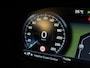 Volvo V60 B5 Aut. Inscription | Trekhaak | Harman Kardon | Adaptieve Cruise Control | Stoel en Stuurwielverwarming | Parkeercamera | Full LED Meesturende koplampen | Pilot Assist | BLIS Dode Hoek Detectie | Voorstoelen elektrisch geheugen | Lederen bekleding | Zitting verlenging voorstoelen | 18 Inch | Keyless Drive | Parkeersensoren voor+achter | Privacy Glass | Elektrisch bedienbare achterklep | Draadloos telefoon opladen | Climate Control L+R | Breedstralers in voorbumper | Alarm Klasse III | DAB Radio | Apple Carplay/Android auto | Volvo On Call met mobiele App functie | Pebble Grey Metallic |