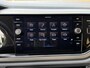 Volkswagen Polo 1.0 TSI Comfortline Business Achteruitrijcamera | Climate control | Lichtmetalen velgen | Adaptieve cruise control | Navigatiesysteem | Apple CarPlay/Android Auto | Parkeersensoren voor en achter