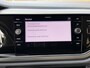 Volkswagen Polo 1.0 TSI Comfortline Business Achteruitrijcamera | Climate control | Lichtmetalen velgen | Adaptieve cruise control | Navigatiesysteem | Apple CarPlay/Android Auto | Parkeersensoren voor en achter
