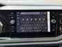 Volkswagen Polo 1.0 TSI Comfortline Business Achteruitrijcamera | Climate control | Lichtmetalen velgen | Adaptieve cruise control | Navigatiesysteem | Apple CarPlay/Android Auto | Parkeersensoren voor en achter