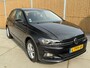 Volkswagen Polo 1.0 TSI Comfortline Business Achteruitrijcamera | Climate control | Lichtmetalen velgen | Adaptieve cruise control | Navigatiesysteem | Apple CarPlay/Android Auto | Parkeersensoren voor en achter