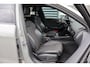 Audi A4 Avant 40 TFSI 204pk quattro S edition Competition | Elek. Sportstoelen | Audi-SOUND | Privacy Glas | Apple Carplay & Android Auto | Parkeersensoren | Sportonderstel | 19" Velgen