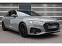 Audi A4 Avant 40 TFSI 204pk quattro S edition Competition | Elek. Sportstoelen | Audi-SOUND | Privacy Glas | Apple Carplay & Android Auto | Parkeersensoren | Sportonderstel | 19" Velgen