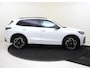 Volkswagen Tiguan 1.5 eHybrid R-Line Edition | SoH 100% | Panoramadak | Trekhaak | Lederen bekleding ‘Varenna’ | 360 camera | Black style | Harman/kardon | Adaptieve demping |
