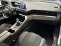 Peugeot 3008 1.2 PURE TECH ACTIVE SLECHTS 64859 KM ! NAVIGATIE APPLE CARPLAY/ANDROID RIJSTROOKSENSOREN TREKHAAK ZEER MOOI !! Brgl