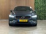 Volvo V60 T6 AWD Recharge Inscription | Trekhaak | Stoelventilatie | Harman Kardon | Stoelmassage | Head-Up Display | Adatpieve Cruise Control | Standkachel met Volvo On Call App | Stoelverwarming voor+achter | Stuurwielverwarming | Full LED Meesturende koplampen | Pilot Assist | BLIS Dode Hoek Detectie | Parkeercamera | Gelamineerde/geluidwerende zijruiten | Elektrische voorstoelen geheugen | Nappa lederen bekleding | Zitting verlenging voorstoelen | Lederen dashboard | 4-Spaaks sportstuurwiel | 18 Inch | Keyless Drive | Parkeersensoren voor+achter | Elektrisch bedienbare achterklep | Climate Control L+R | DAB Radio | Apple Carplay/Android Auto | Volvo On Call met mobiele App functie | Denim Blue Metallic |