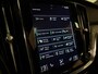 Volvo V60 T6 AWD Recharge Inscription | Trekhaak | Stoelventilatie | Harman Kardon | Stoelmassage | Head-Up Display | Adatpieve Cruise Control | Standkachel met Volvo On Call App | Stoelverwarming voor+achter | Stuurwielverwarming | Full LED Meesturende koplampen | Pilot Assist | BLIS Dode Hoek Detectie | Parkeercamera | Gelamineerde/geluidwerende zijruiten | Elektrische voorstoelen geheugen | Nappa lederen bekleding | Zitting verlenging voorstoelen | Lederen dashboard | 4-Spaaks sportstuurwiel | 18 Inch | Keyless Drive | Parkeersensoren voor+achter | Elektrisch bedienbare achterklep | Climate Control L+R | DAB Radio | Apple Carplay/Android Auto | Volvo On Call met mobiele App functie | Denim Blue Metallic |
