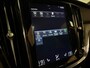 Volvo V60 T6 AWD Recharge Inscription | Trekhaak | Stoelventilatie | Harman Kardon | Stoelmassage | Head-Up Display | Adatpieve Cruise Control | Standkachel met Volvo On Call App | Stoelverwarming voor+achter | Stuurwielverwarming | Full LED Meesturende koplampen | Pilot Assist | BLIS Dode Hoek Detectie | Parkeercamera | Gelamineerde/geluidwerende zijruiten | Elektrische voorstoelen geheugen | Nappa lederen bekleding | Zitting verlenging voorstoelen | Lederen dashboard | 4-Spaaks sportstuurwiel | 18 Inch | Keyless Drive | Parkeersensoren voor+achter | Elektrisch bedienbare achterklep | Climate Control L+R | DAB Radio | Apple Carplay/Android Auto | Volvo On Call met mobiele App functie | Denim Blue Metallic |