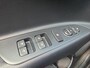 Kia Stonic 1.0 T-GDi DynamicPlusLine 120 PK | Navi | Hoge zit| Trekhaak | Apple CarPlay & Android Auto | Two-tone metallic lak | NAP