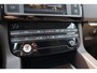 Jaguar F-Pace 3.0 Portfolio AWD 30d Navigatie | Leder | bi- Xenon | LM 22 inch |