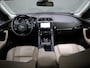 Jaguar F-Pace 3.0 Portfolio AWD 30d Navigatie | Leder | bi- Xenon | LM 22 inch |