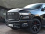 Dodge Ram 1500 2025 3.0L HURRICANE LARAMIE Night | BPM VRIJ | NIEUW | LPG | Deksel  | Panoramadak