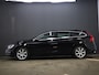 Volvo V60 1.5 T3 Nordic+ | Trekhaak | Stoelverwarming |
