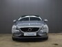 Volvo V40 2.0 D2 Momentum | Navigatie | Voorstoelen verwarmd | Verwarmde voorruit |