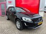Volvo XC60 2.0 D3 150pk FWD Nordic+ 8 traps Automaat / Trekhaak / Navi / Stoelverw. / Elektr. a klep / Volvo kinderzitjes geintegr