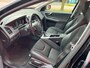 Volvo XC60 2.0 D3 150pk FWD Nordic+ 8 traps Automaat / Trekhaak / Navi / Stoelverw. / Elektr. a klep / Volvo kinderzitjes geintegr