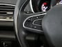 Renault Megane Estate 1.2 TCe Limited - Inklapbare buitenspiegels - Stoelverwarming - Navi - Cruise