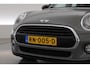 MINI Cooper 5-Deurs 1.5 136 PK Business | Rijklaar | Orig. NL | S/K-dak | 5-deurs | Climate | Cruise | NAV | Bluetooth | 16'' | Elek. Ramen V