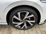 Volkswagen Golf 1.5 TSI R-Line