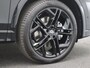 Volkswagen Tiguan 1.5 eHybrid R-Line Edition 272PK DSG Panoramadak, Trekhaak, 20" LM Velgen, Black Style, 360gr. Camera, Head-Up Display, Navi via Apple Carplay/Android Auto