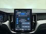 Volvo XC60 T6 350pk AWD Ultra Black Edition | Facelift | Schuif/kantel dak | H & K Audio | BLIS | 360 Camera