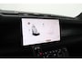 Land Rover Defender OCTA 4.4 P635 Octa | Treeplanken | Trekhaak | Luchtvering | ClearSight | Meridian Surround | Head-Up | Panoramadak