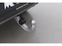 Land Rover Defender OCTA 4.4 P635 Octa | Treeplanken | Trekhaak | Luchtvering | ClearSight | Meridian Surround | Head-Up | Panoramadak