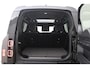 Land Rover Defender OCTA 4.4 P635 Octa | Treeplanken | Trekhaak | Luchtvering | ClearSight | Meridian Surround | Head-Up | Panoramadak