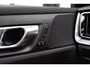 Volvo V60 2.0 T6 Plug-in Hybrid AWD Plus Dark | PHEV Long Range | Sportstoelen | Achteruitrijcamera | Parkeersensoren | Keyless Entry | Elektrische Achterklep | Elektrisch Verstelbare Voorstoelen | Stoelverwarming | Navigatie | Apple Carplay | Android Autos | Sportstoelen |