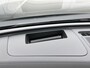 Volkswagen Tiguan 1.5 eHybrid R-Line Edition 204 PK Plug in Hybride | Panoramadak | Black Style | Apple Carplay | 360 Camera | Stoelverwarming | Navigatie | Achterklep elektrisch | Keyless Access | Head-Up display | Android Auto | Stuurverwarming | IQ Lights | Ruiiten getint | 20" Lichtmetalen velgen |