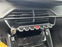 Peugeot 2008 1.2 Turbo 100PK Allure | Navigatie | LED Verlichting | Half Lederen Bekleding | Climate Control | Cruise Control | 17 Inch Lichtmetalen Velgen.