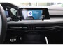 Volkswagen Golf 1.5 eTSI R-Line, Mild Hybrid, Compleet, 17 inch, Cruise, Clima, Digitaal dash, Parkeersensoren, Led, Prachtige uitvoering, Apple en Android we connect