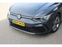 Volkswagen Golf 1.5 eTSI R-Line, Mild Hybrid, Compleet, 17 inch, Cruise, Clima, Digitaal dash, Parkeersensoren, Led, Prachtige uitvoering, Apple en Android we connect