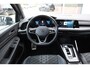 Volkswagen Golf 1.5 eTSI R-Line, Mild Hybrid, Compleet, 17 inch, Cruise, Clima, Digitaal dash, Parkeersensoren, Led, Prachtige uitvoering, Apple en Android we connect
