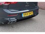 Volkswagen Golf 1.5 eTSI R-Line, Mild Hybrid, Compleet, 17 inch, Cruise, Clima, Digitaal dash, Parkeersensoren, Led, Prachtige uitvoering, Apple en Android we connect