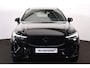 Volvo XC60 T6 Recharge AWD Plus Black Edition - Panorama/schuifdak - IntelliSafe Assist & Surround - 360º Camera - Harman/Kardon audio - Verwarmde voorstoelen, stuur & achterbank - Parkeersensoren voor & achter - Elektr. bedienb. voorstoelen met geheugen - Head up display - Draadloze tel. lader - Extra getint glas - Inklapbare trekhaak - 21' LMV