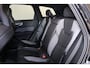 Volvo XC60 T6 Recharge AWD Plus Black Edition - Panorama/schuifdak - IntelliSafe Assist & Surround - 360º Camera - Harman/Kardon audio - Verwarmde voorstoelen, stuur & achterbank - Parkeersensoren voor & achter - Elektr. bedienb. voorstoelen met geheugen - Head up display - Draadloze tel. lader - Extra getint glas - Inklapbare trekhaak - 21' LMV