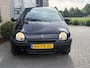 Renault Twingo 1.2-16V Privilège - Airco- Nieuwe APK en Distributie riem