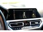 BMW 3-Serie 318i M Sport Aut. Navi|Leder-Alcantara|1e Eig|Pano|LMV|Sportstoelen