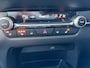Mazda CX-30 2.0 180pk SkyActiv-X M Hybrid Comfort | Trekhaak | Camera | Climate controle | Adaptive cruise controle | Dodehoek detectie | Elektrische achterklep | Keyless entry | Sensoren voor en achter | Stoelverwarming