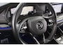 Skoda Octavia Combi 1.4 TSI iV PHEV Sportline Head-Up Achteruitrijcamera Matrix-LED