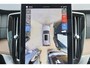 Volvo XC90 T8 Recharge AWD Plus Bright - Panorama/schuifdak - IntelliSafe Assist & Surround - 360º Camera - Harman/Kardon audio - Adaptieve LED koplampen - Verwarmde voorstoelen, stuur & achterbank - Parkeersensoren voor & achter - Elektr. bedienb. voorstoelen met geheugen - Head up display - Draadloze tel. lader - Extra getint glas - 20' LMV