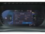 Volvo XC90 T8 Recharge AWD Plus Bright - Panorama/schuifdak - IntelliSafe Assist & Surround - 360º Camera - Harman/Kardon audio - Adaptieve LED koplampen - Verwarmde voorstoelen, stuur & achterbank - Parkeersensoren voor & achter - Elektr. bedienb. voorstoelen met geheugen - Head up display - Draadloze tel. lader - Extra getint glas - 20' LMV