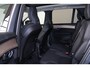 Volvo XC90 T8 Recharge AWD Plus Bright - Panorama/schuifdak - IntelliSafe Assist & Surround - 360º Camera - Harman/Kardon audio - Adaptieve LED koplampen - Verwarmde voorstoelen, stuur & achterbank - Parkeersensoren voor & achter - Elektr. bedienb. voorstoelen met geheugen - Head up display - Draadloze tel. lader - Extra getint glas - 20' LMV