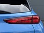 Hyundai Kona 1.6 GDI HEV Premium / Navigatie / Apple Carplay & Android Auto / Lederen Bekleding / Stuur & Stoelverwarming / Stoelventilatie / Elektrisch Verstelbare Stoelen / LED lampen / Parkersensoren Rondom / HUD /