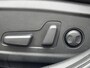 Hyundai Kona 1.6 GDI HEV Premium / Navigatie / Apple Carplay & Android Auto / Lederen Bekleding / Stuur & Stoelverwarming / Stoelventilatie / Elektrisch Verstelbare Stoelen / LED lampen / Parkersensoren Rondom / HUD /