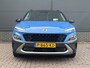 Hyundai Kona 1.6 GDI HEV Premium / Navigatie / Apple Carplay & Android Auto / Lederen Bekleding / Stuur & Stoelverwarming / Stoelventilatie / Elektrisch Verstelbare Stoelen / LED lampen / Parkersensoren Rondom / HUD /